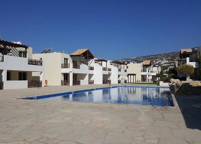 Beautiful Z104 In Vanessa Complex *